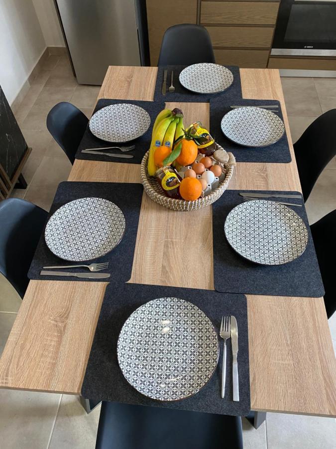Olive Hill Apartment Karpofora Екстериор снимка