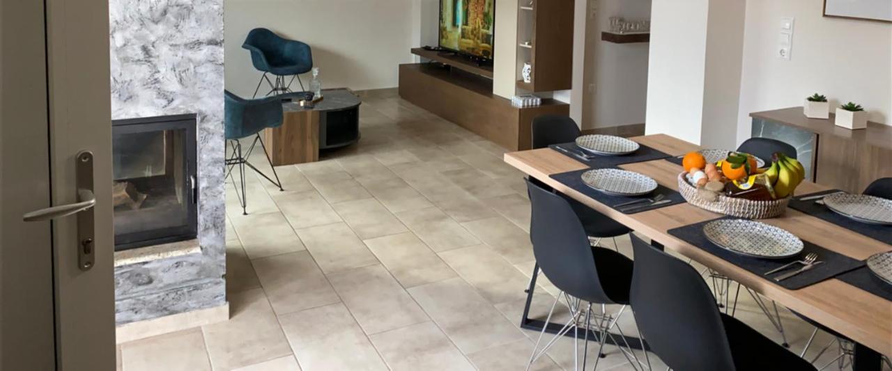Olive Hill Apartment Karpofora Екстериор снимка